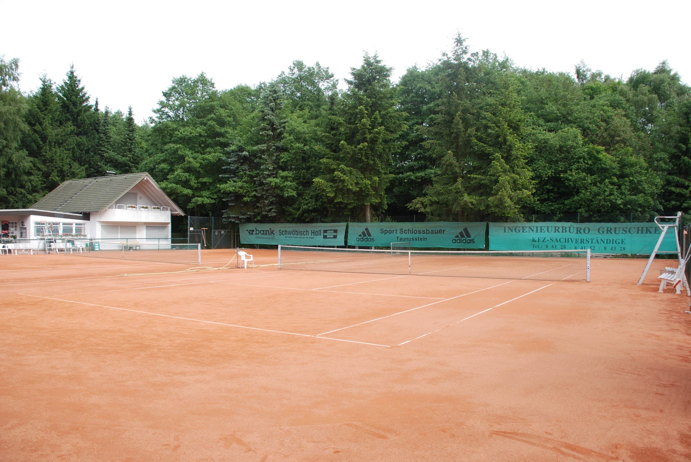 TC Wehen Sandplätze am Waldrand